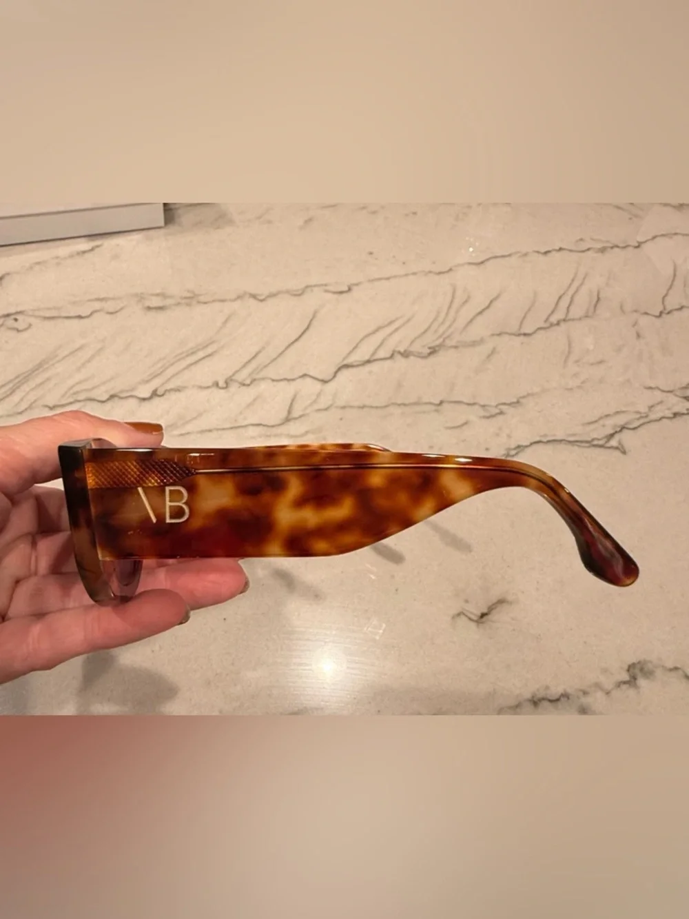 Victoria Beckham VB654S 222 Tortoiseshell Cat Eye Sunglasses 50-22-145 NWT Italy
